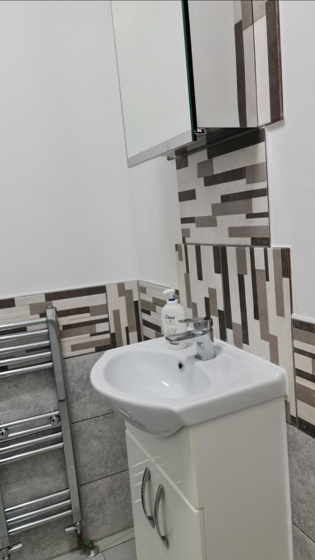 Cosy Studio With Kitchenette And Private Bathroom - 15Mins To Central London! Dış mekan fotoğraf