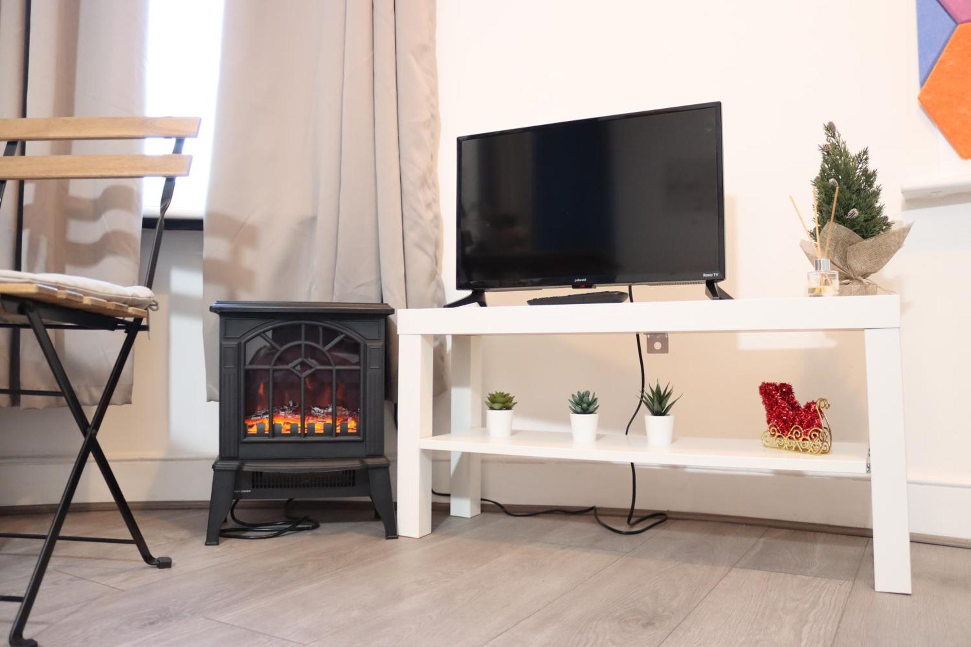 Cosy Studio With Kitchenette And Private Bathroom - 15Mins To Central London! Dış mekan fotoğraf